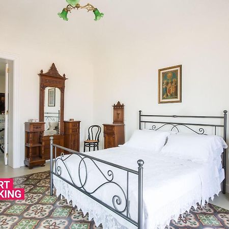 Casa Valerie Al Lavatoio Medievale By Wonderful Italy Cefalu Exterior photo